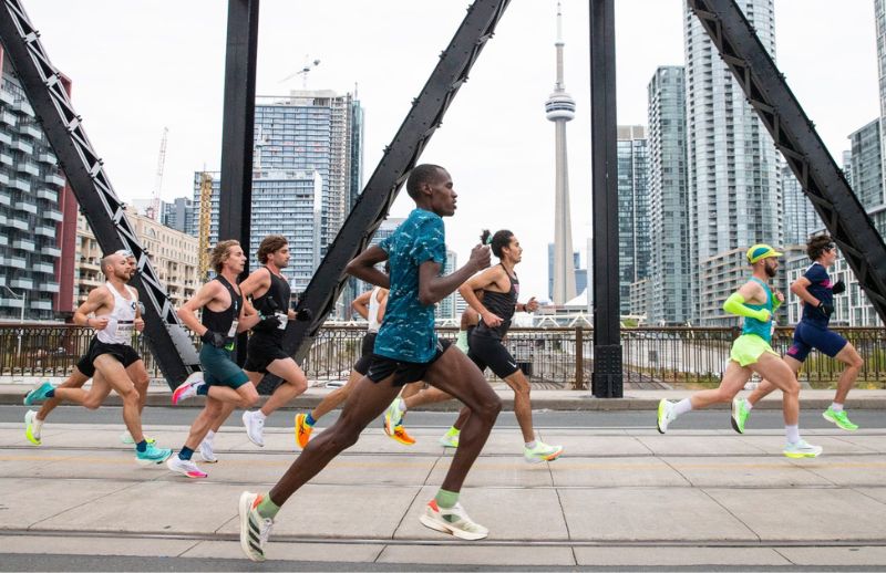 Toronto Marathon Runners